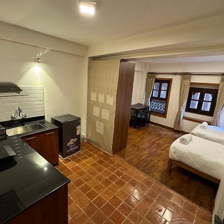 Karuna Hotel Patan Kathmandu Εξωτερικό φωτογραφία